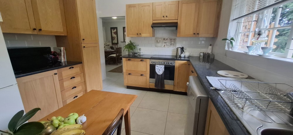 Townhouse to rent in Hillcrest, Upper Highway - 1KF1737137