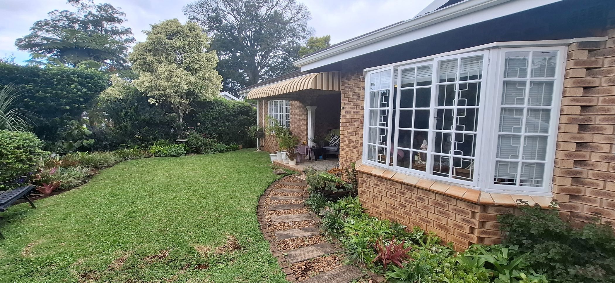 Townhouse to rent in Hillcrest, Upper Highway - 1KF1737137