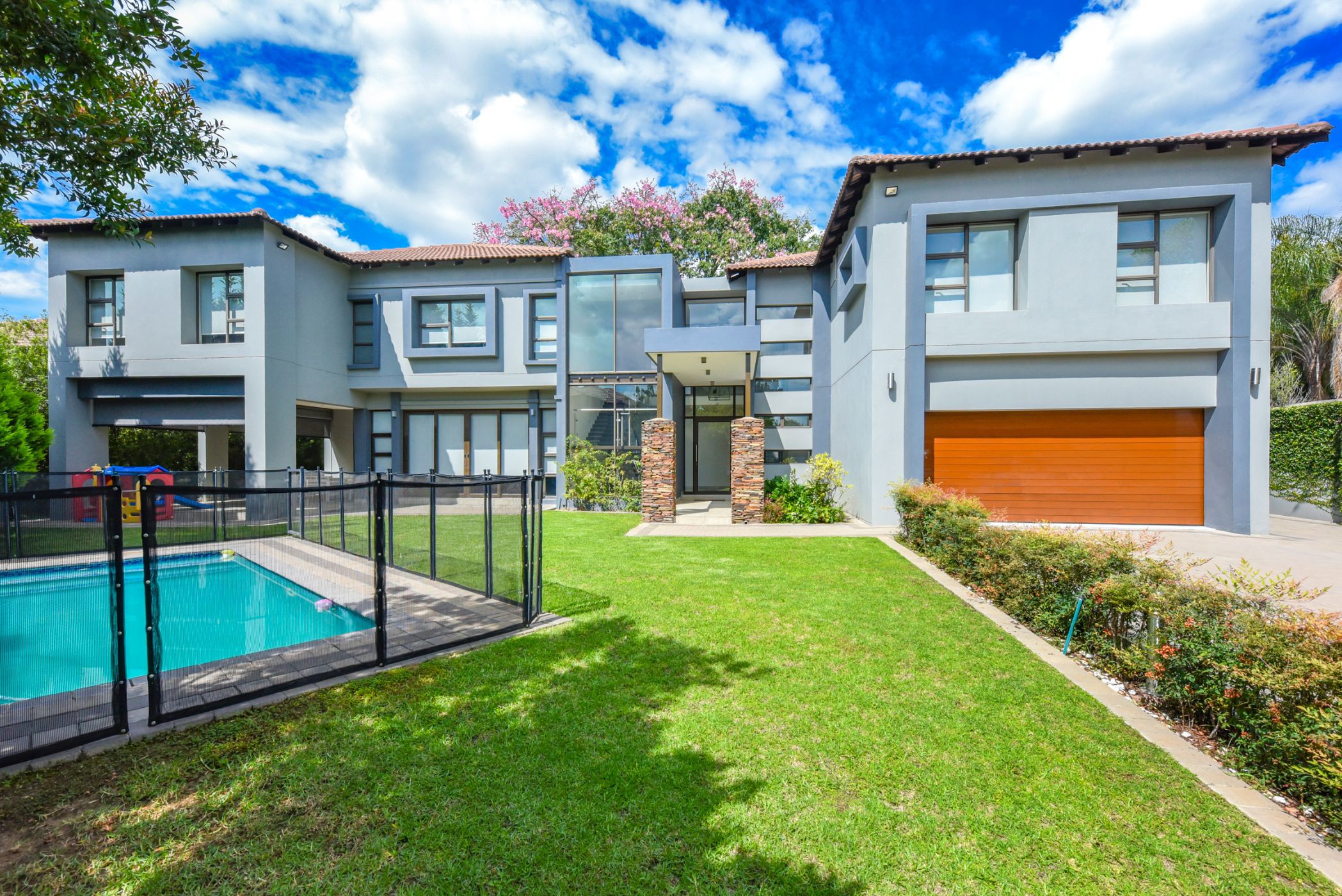 House for sale in Broadacres - FW1735063