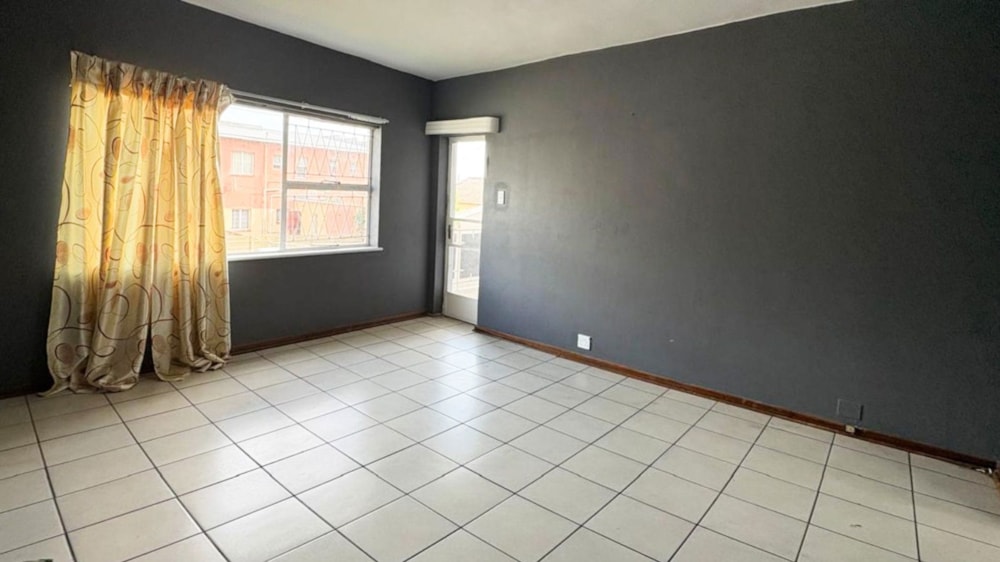 Apartment for sale in Sydenham, Port Elizabeth, Gqeberha - 1PLZ1735211 Apartment for sale in Sydenham, Port Elizabeth, Gqeberha - 1PLZ1735211