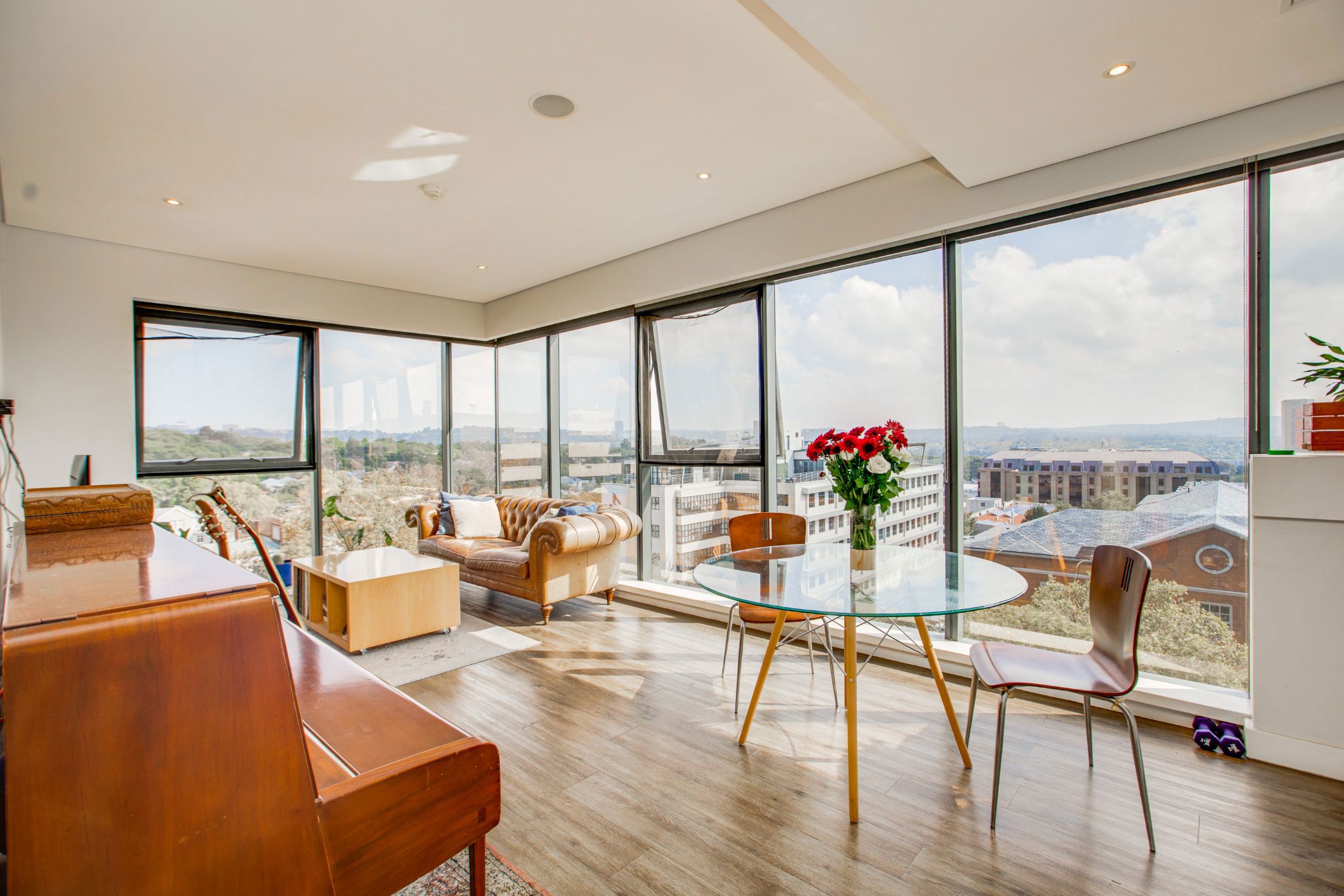 Apartment for sale in Rosebank, Johannesburg - HP1735212