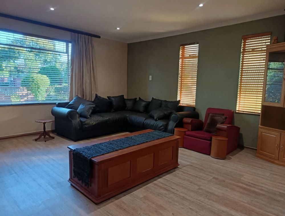 House for sale in Pioneer Park - 1NW1735600