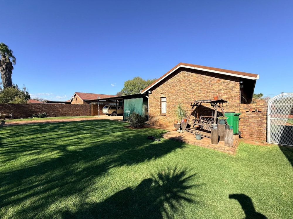 House for sale in Dennesig, Middelburg, Mpumalanga - 1MD1738480