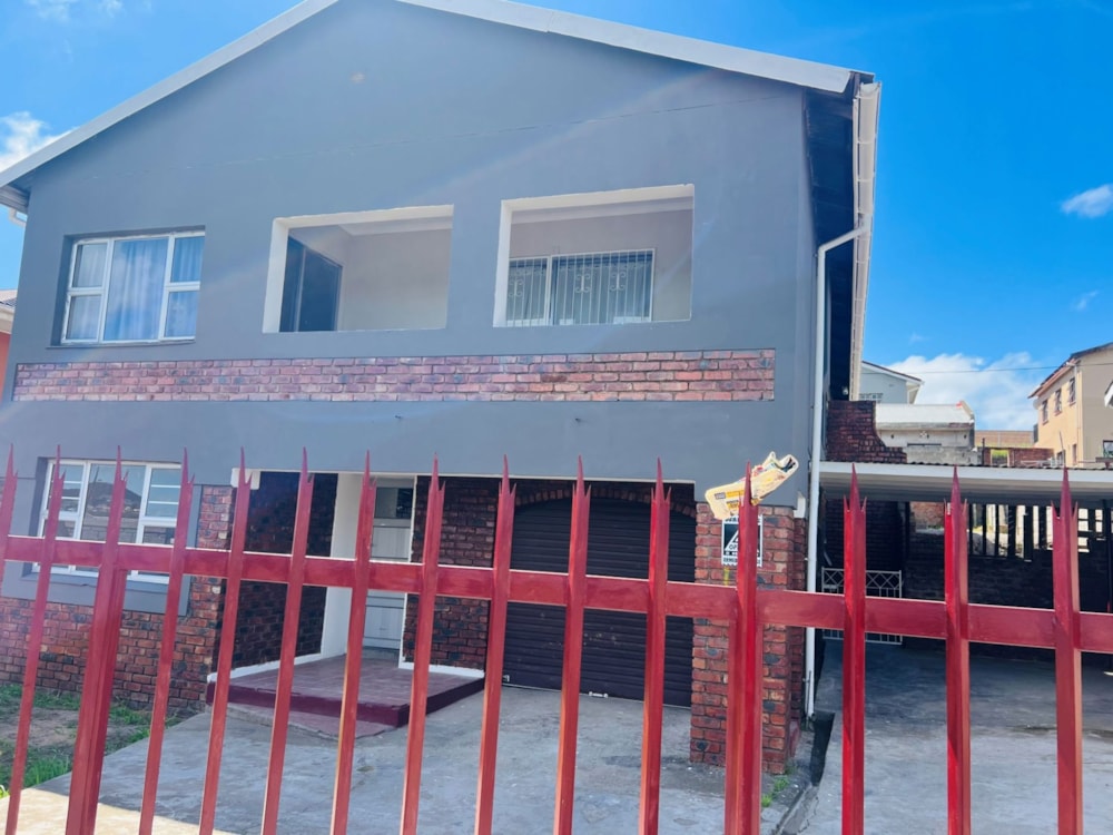 Double-storey house to rent in King Williams Town (Qonce) - 1MH1736120