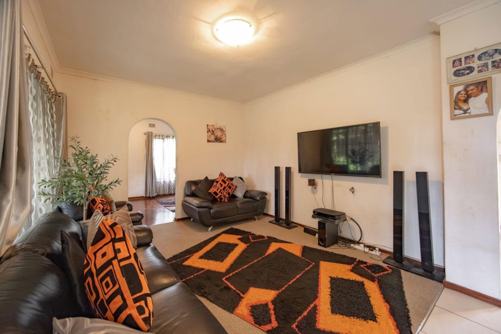 House for sale in Moseley Park - 1WP1737371