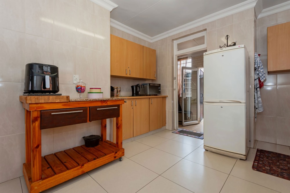 House for sale in Rosettenville - 1GV1735970