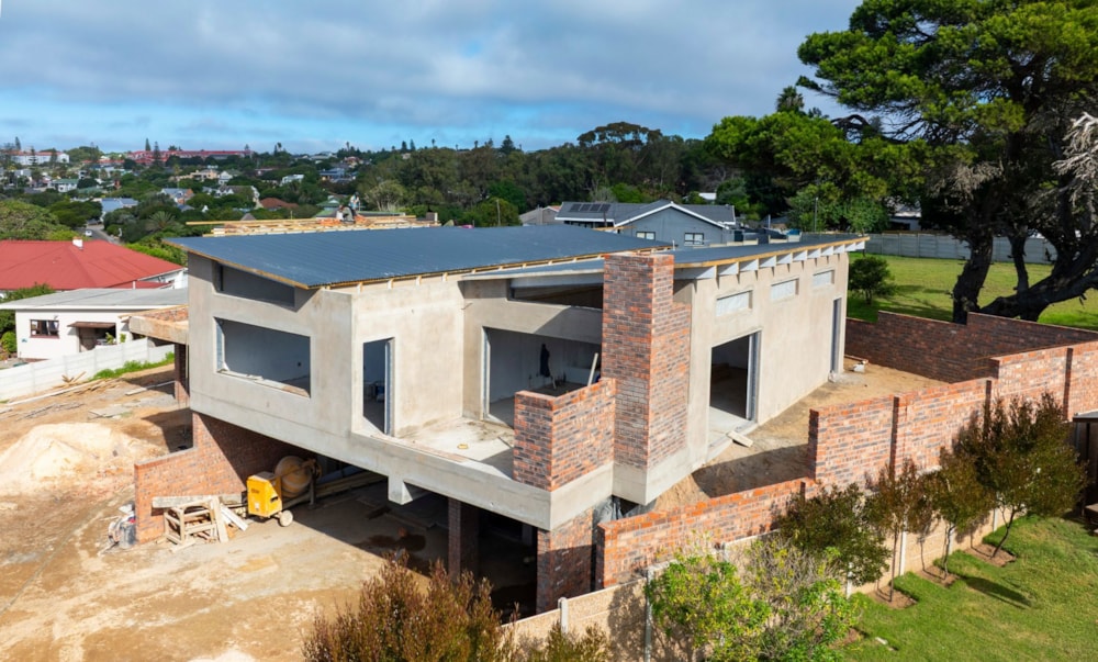 House for sale in Mossel Bay Central - 1MB1736480
