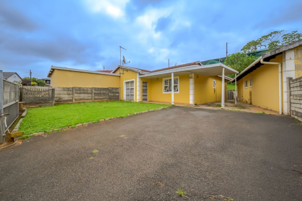 Townhouse for sale in Effingham Heights - 1ND1735645