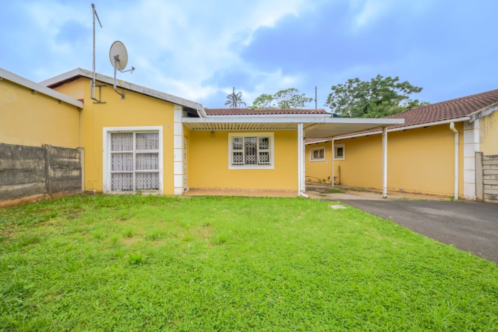 Townhouse for sale in Effingham Heights - 1ND1735645