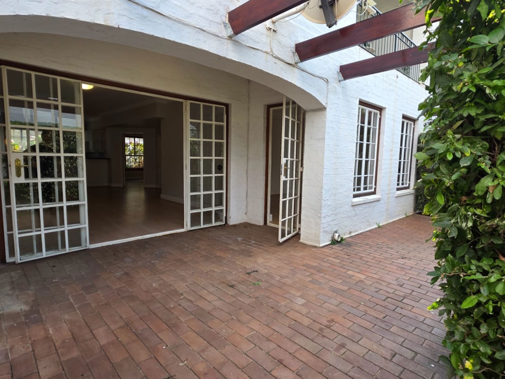 Apartment to rent in Saxonwold - JBL1735808
