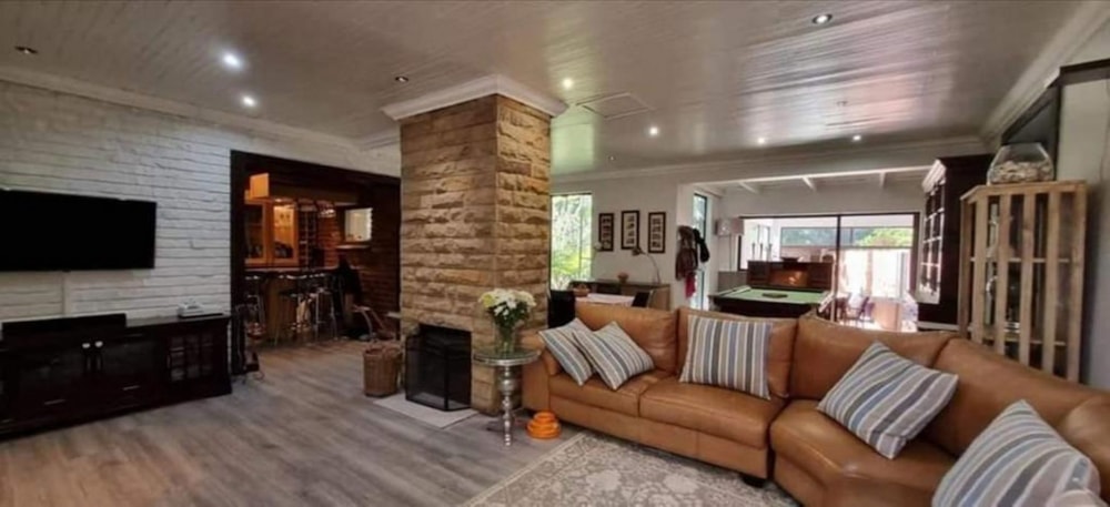 House for sale in Carters Glen - 1KJ1735699