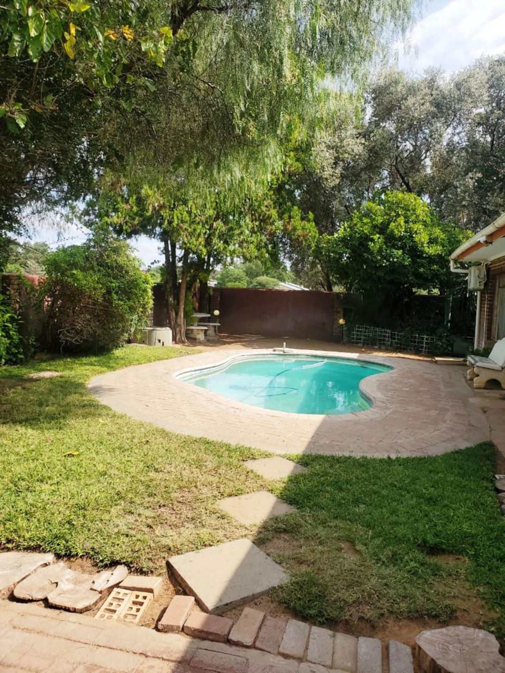 House for sale in Jwaneng, Southern District, Botswana - 3BO1735806