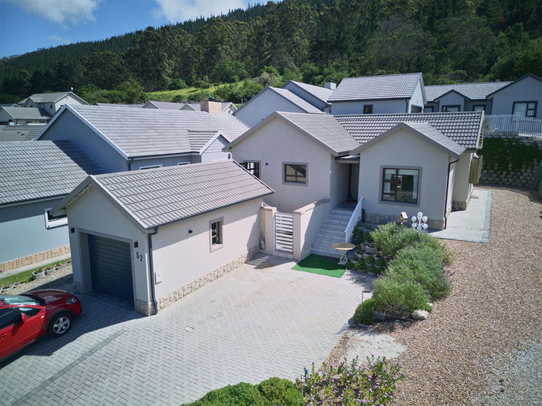 House for sale in Sedgefield - 1SH1735739