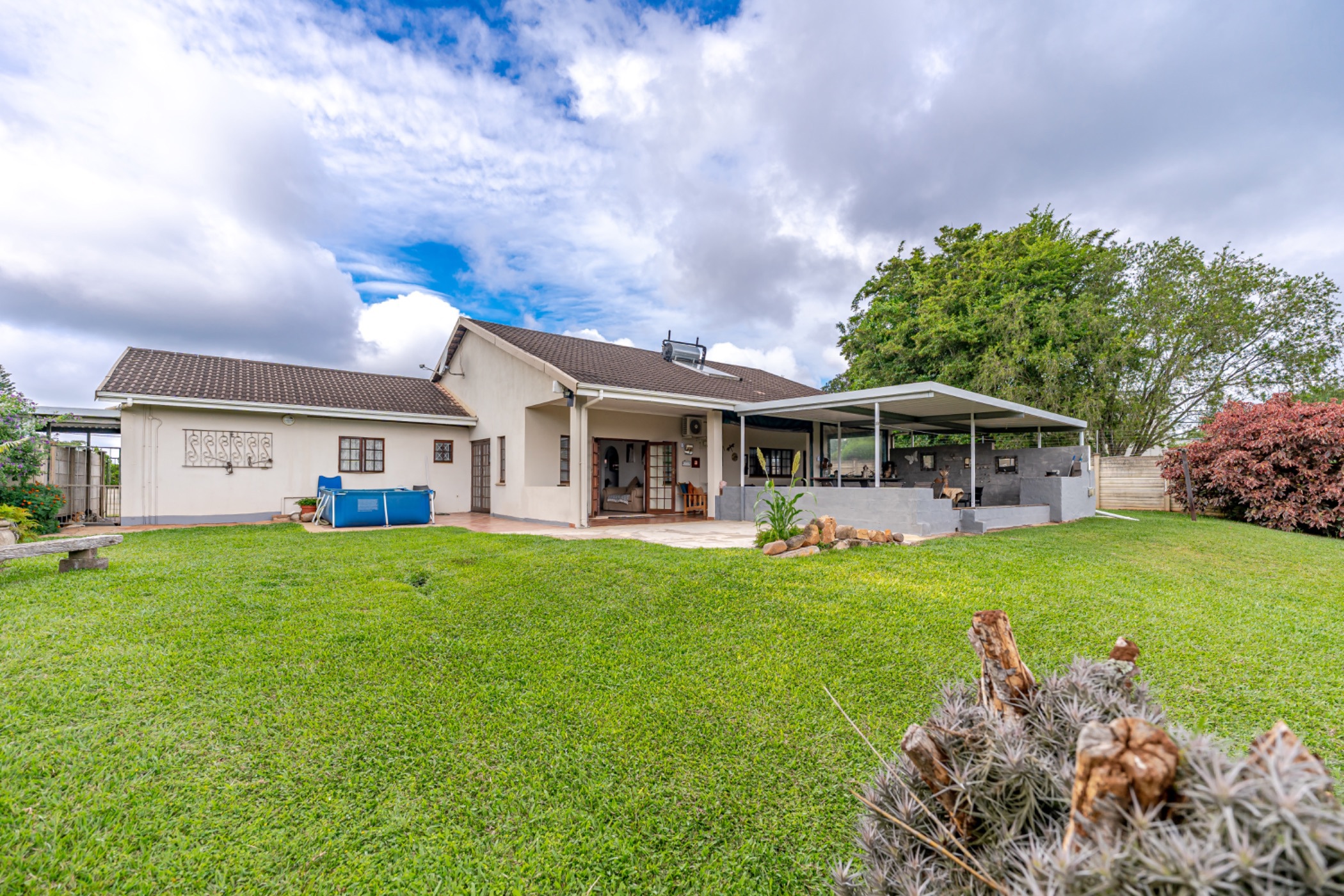 House for sale in Waterfall, Upper Highway - 1KF1735788