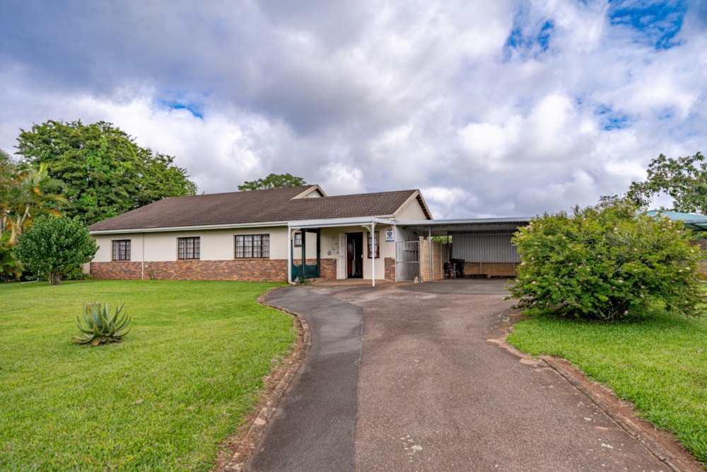 House for sale in Waterfall, Upper Highway - 1KF1735788