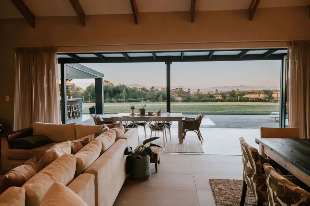 Smallholding for sale in Albertinia - 1SR1735834