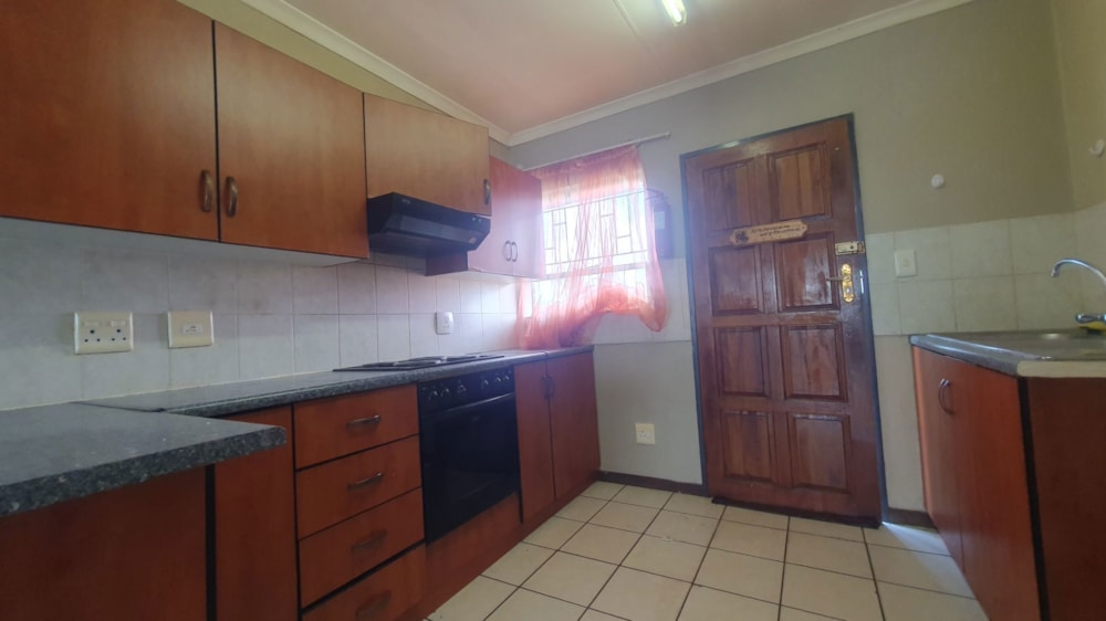 Apartment for sale in Riversdale, Meyerton - 1VT1736253