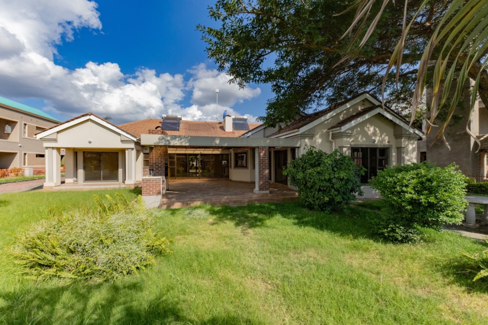 Security estate home for sale in Arlington, Zimbabwe - 3ZB1735890