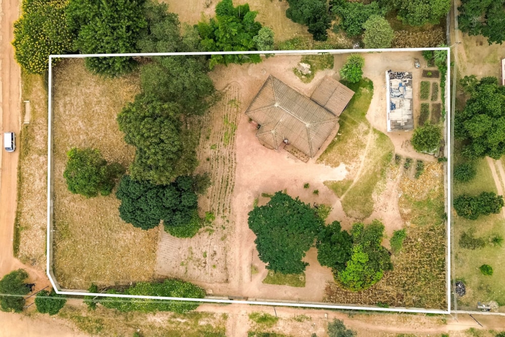 House for sale in Waterfalls, Zimbabwe - 3ZB1737012