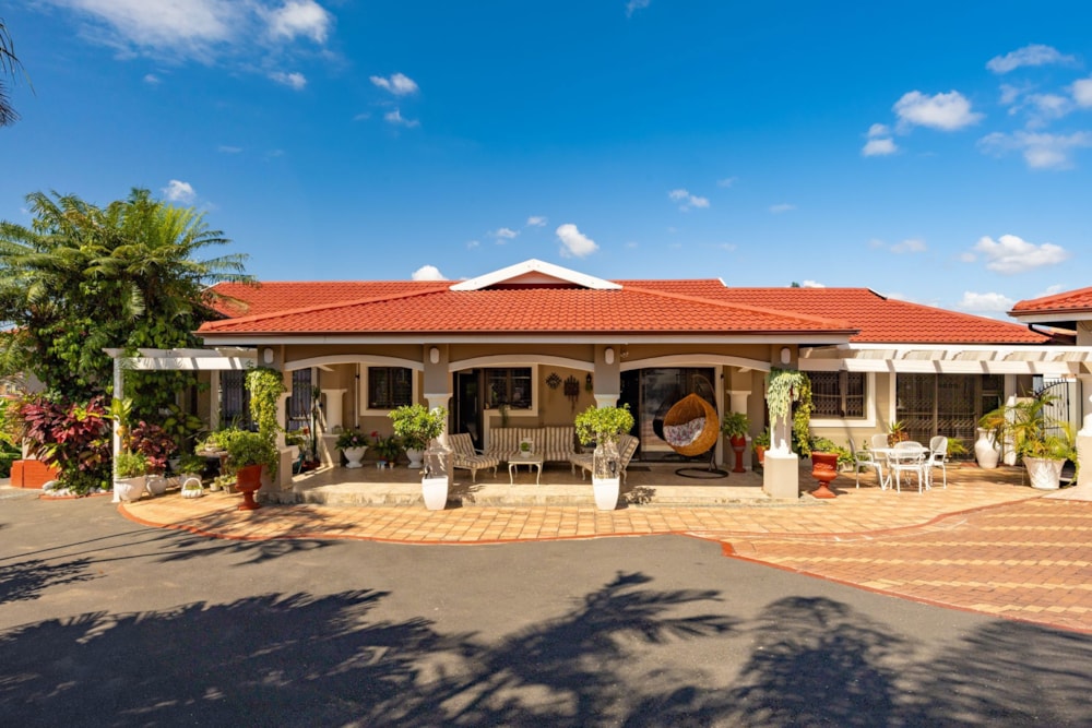 House for sale in Malvern, Queensburgh - 1WP1735988