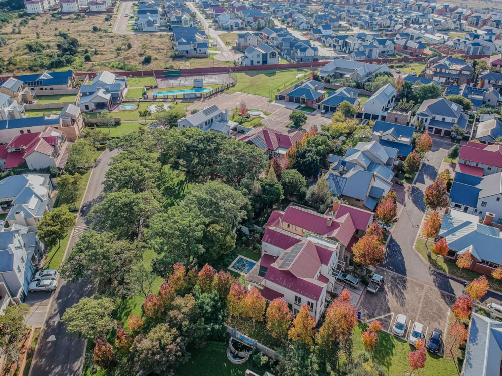 House for sale in Heritage Hill Estates - CN1736002