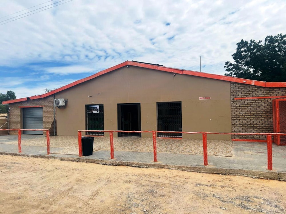 Commercial Building to rent in Tsabong, Botswana - 3BO1736186 Commercial Building to rent in Tsabong, Botswana - 3BO1736186