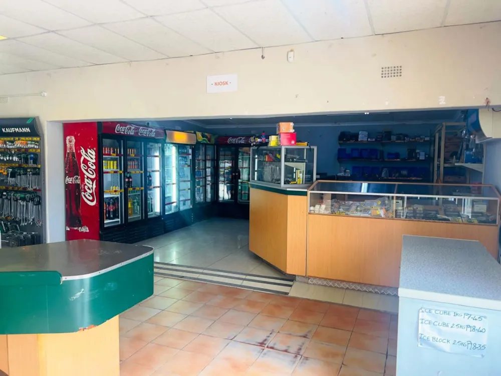 Commercial Building to rent in Tsabong, Botswana - 3BO1736186 Commercial Building to rent in Tsabong, Botswana - 3BO1736186