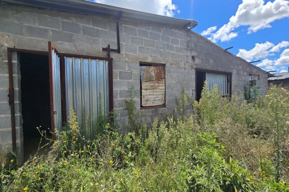 Mixed use farm for sale in Kensington, Bulawayo, Zimbabwe - 3ZB1736042