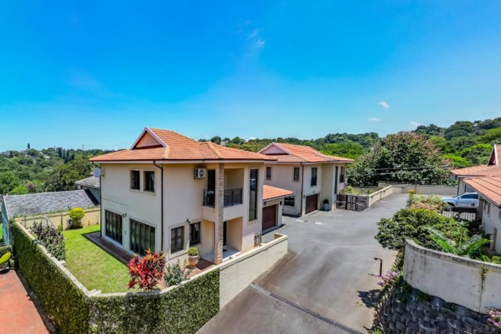 Townhouse for sale in Beverley Hills, Westville - 1WP1736038 Townhouse for sale in Beverley Hills, Westville - 1WP1736038