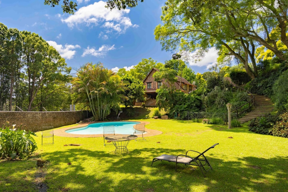 Townhouse for sale in Clifton Park - 1KF1736052