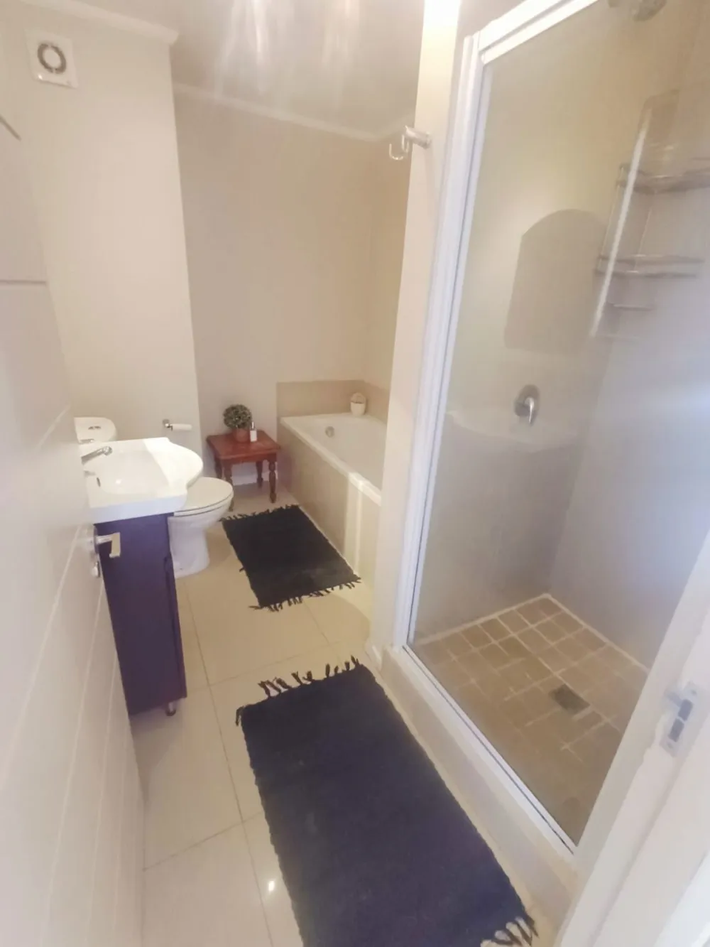 Apartment let in Gansbaai - 1SW1736057