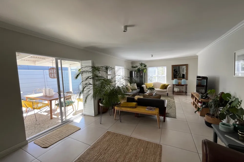 House to rent in Sunningdale, Blouberg - 1TV1736124 House to rent in Sunningdale, Blouberg - 1TV1736124