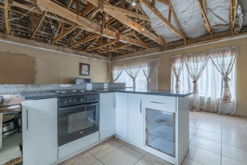 House for sale in Tembisa - KTP1737321