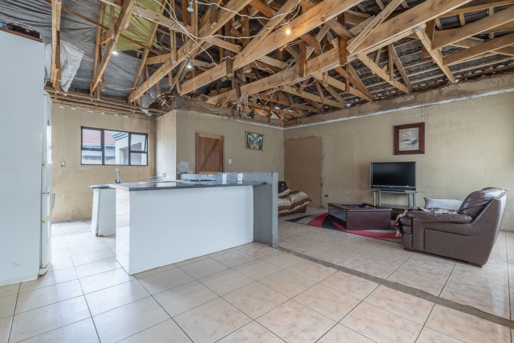 House for sale in Tembisa - KTP1737321