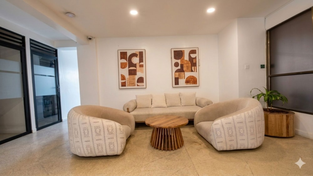 Commercial office to rent in Kilimani, Kenya - 3KE1736191