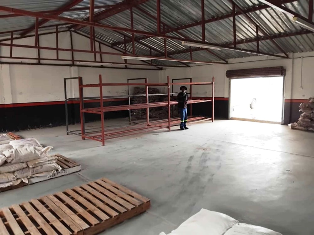 Commercial Building to rent in Tsabong, Botswana - 3BO1736187 Commercial Building to rent in Tsabong, Botswana - 3BO1736187