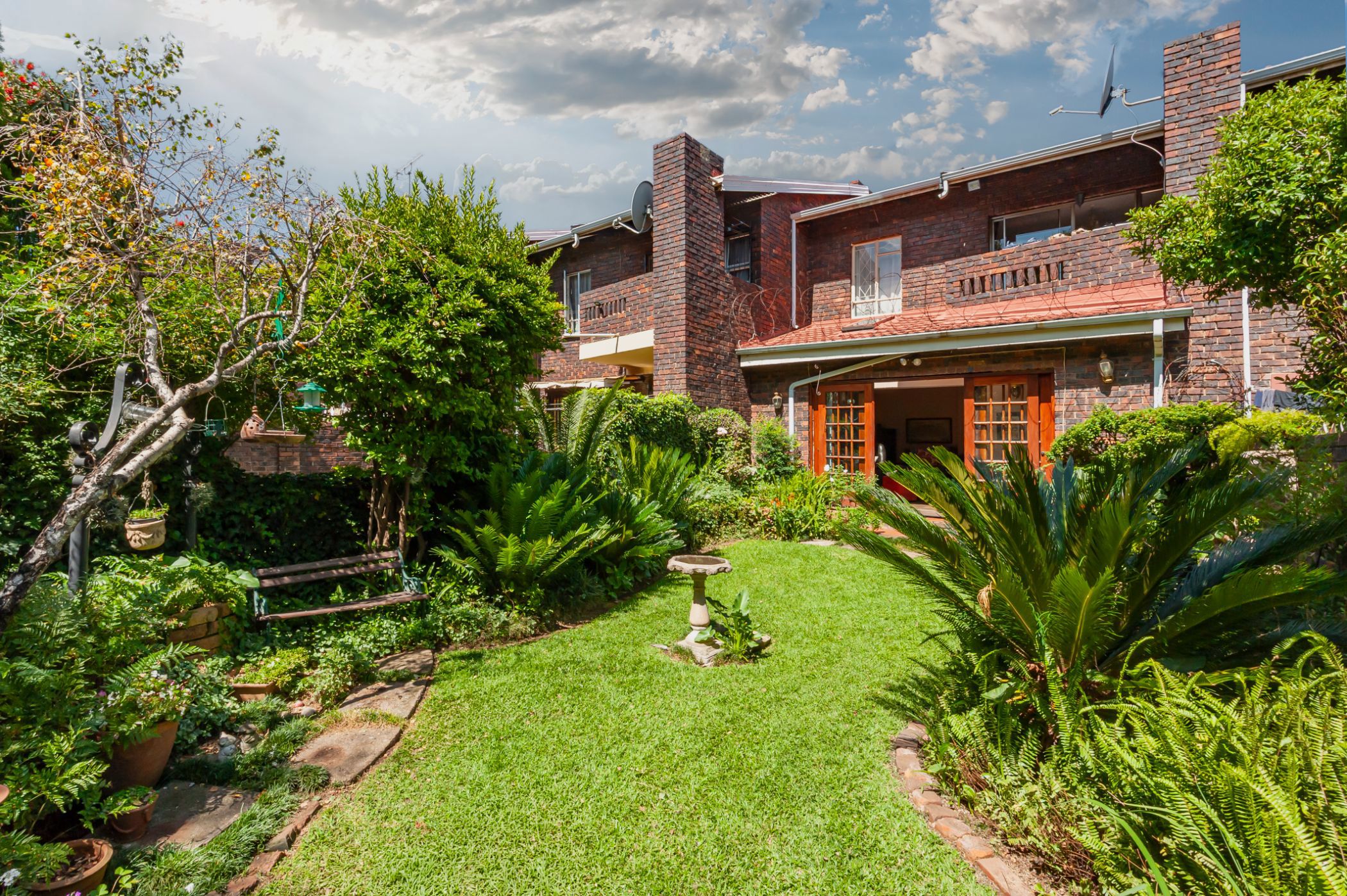 Townhouse for sale in Meadowbrook - BED1736210