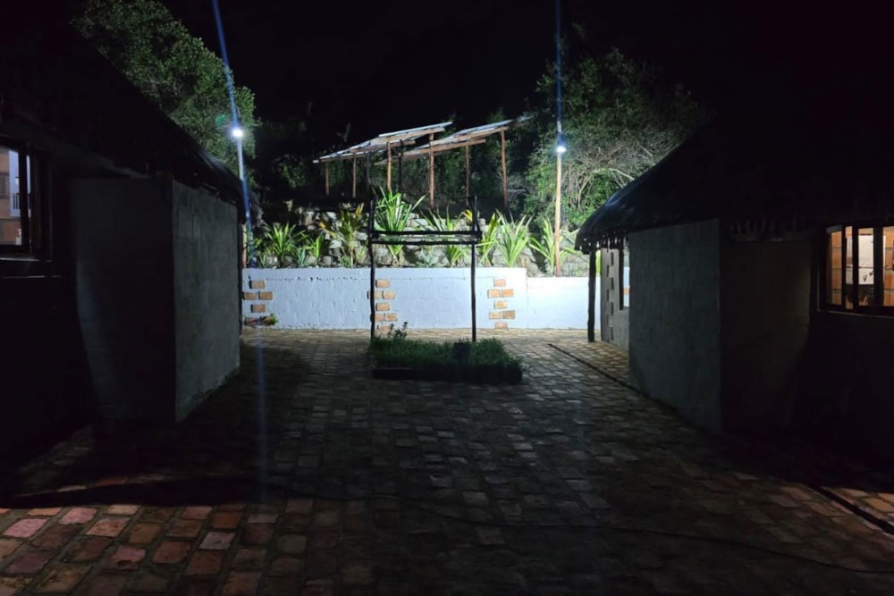 Lakefront villa for sale in Inharrime, Mozambique - 3MQ1736163 Lakefront villa for sale in Inharrime, Mozambique - 3MQ1736163