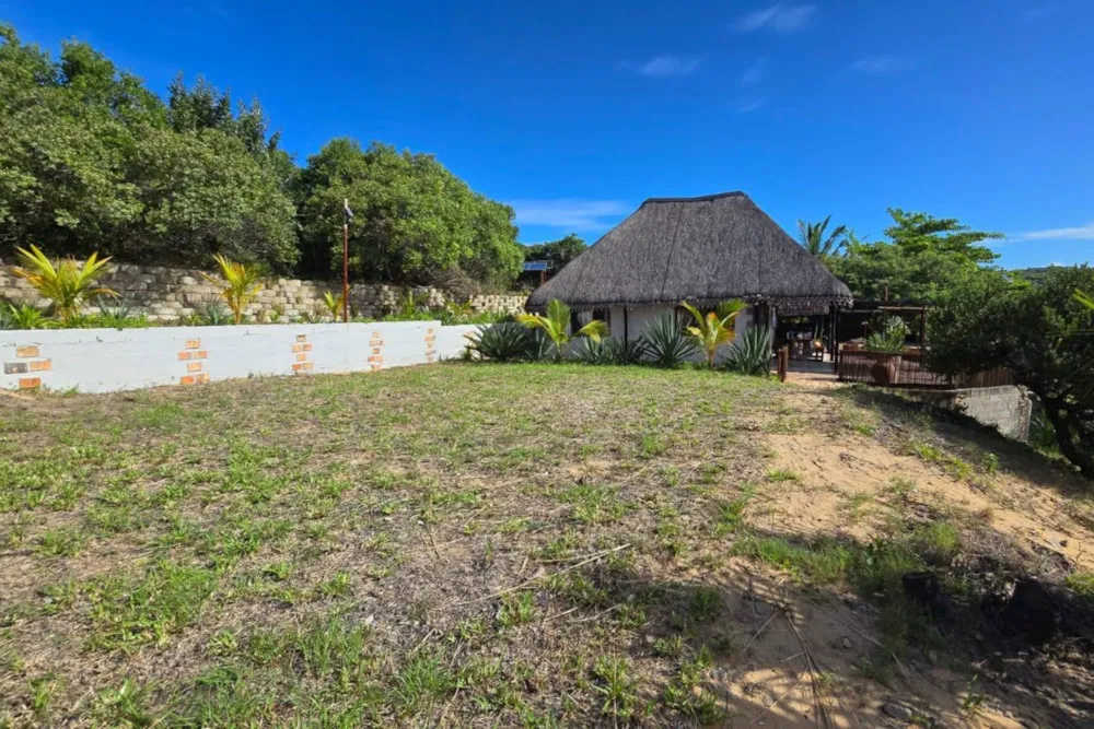 Lakefront villa for sale in Dongane, Mozambique - 3MQ1736163 Lakefront villa for sale in Dongane, Mozambique - 3MQ1736163
