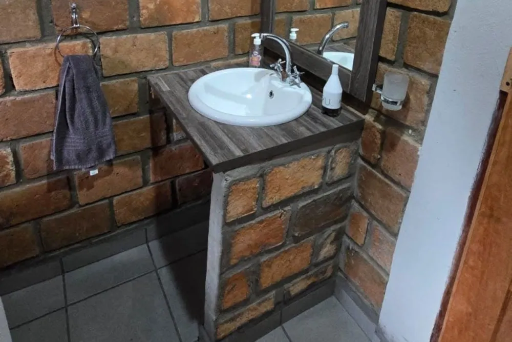 Lakefront villa for sale in Dongane, Mozambique - 3MQ1736163 Lakefront villa for sale in Dongane, Mozambique - 3MQ1736163