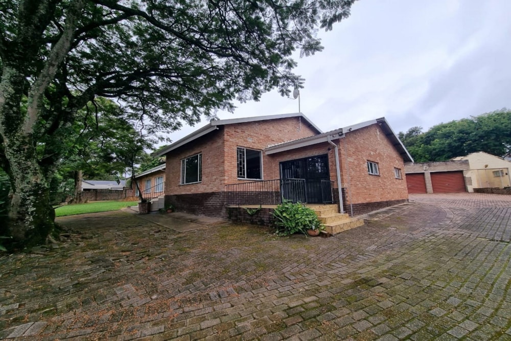 House for sale in Parkville - 1WR1736207