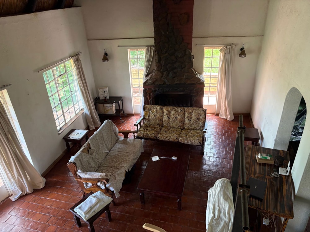 Beachfront villa for sale in Mazvikadei, Zimbabwe - 3ZB1736180 Beachfront villa for sale in Mazvikadei, Zimbabwe - 3ZB1736180