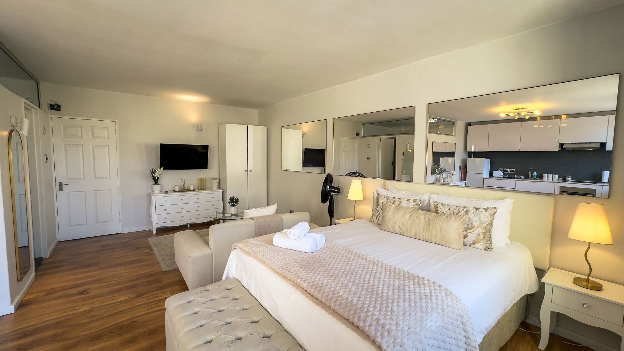 Apartment to rent in City Bowl - CBL1736184