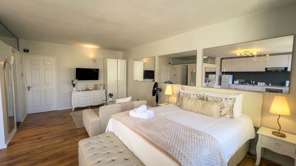 Apartment to rent in City Bowl - CBL1736184