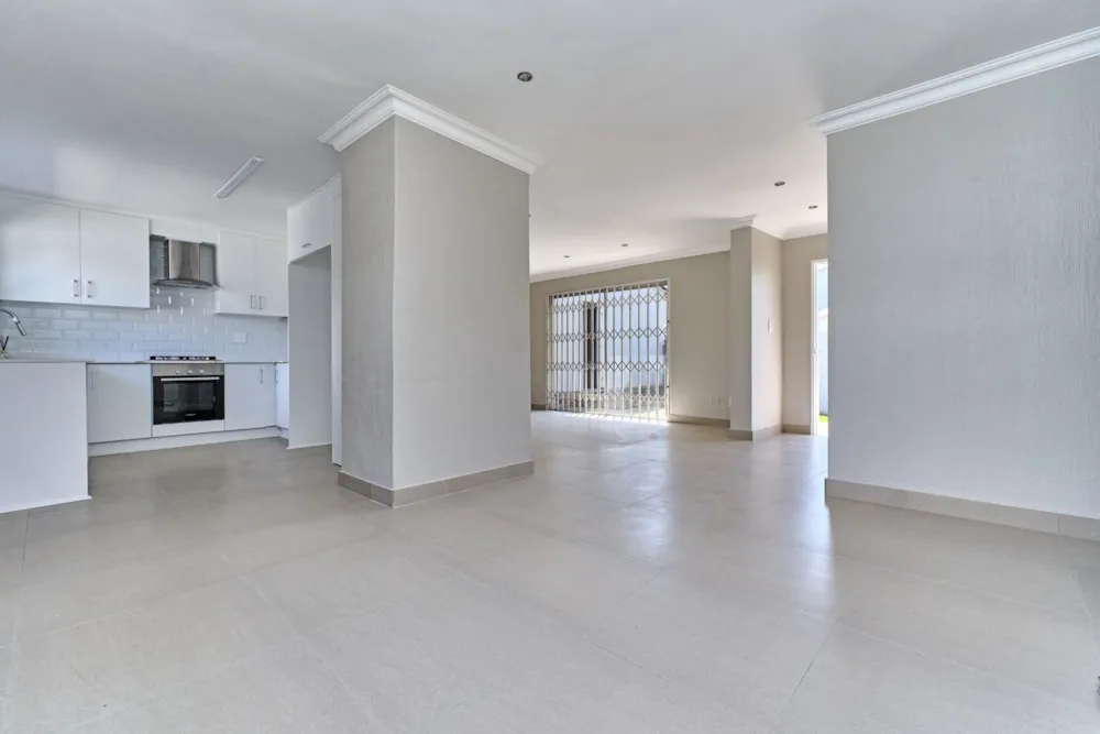 House let in Sundowner - JBL1736219