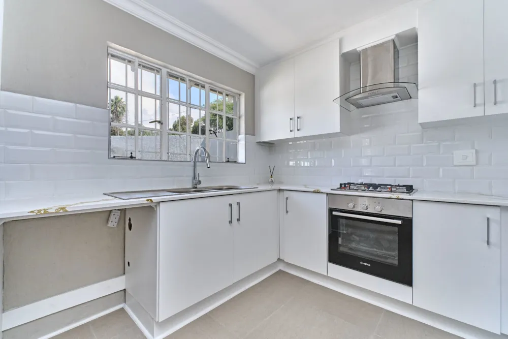 House let in Sundowner - JBL1736219