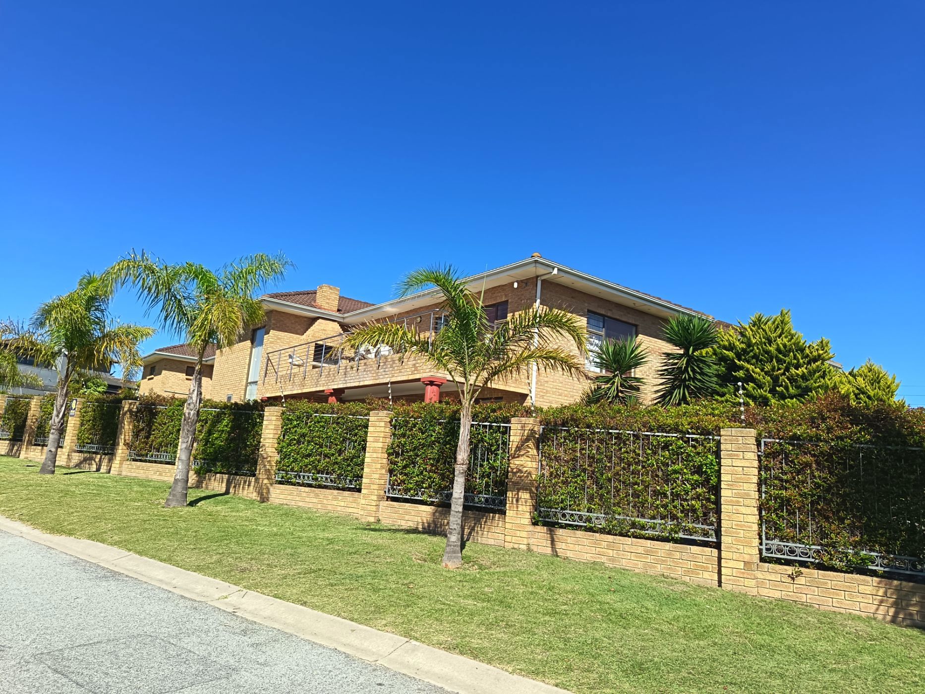 Double-storey house to rent in Port Elizabeth (Gqeberha) - 1PLZ1736274