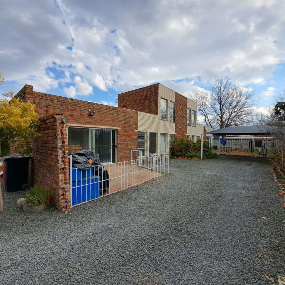 Apartment to rent in Fichardt Park - 1BX1736221