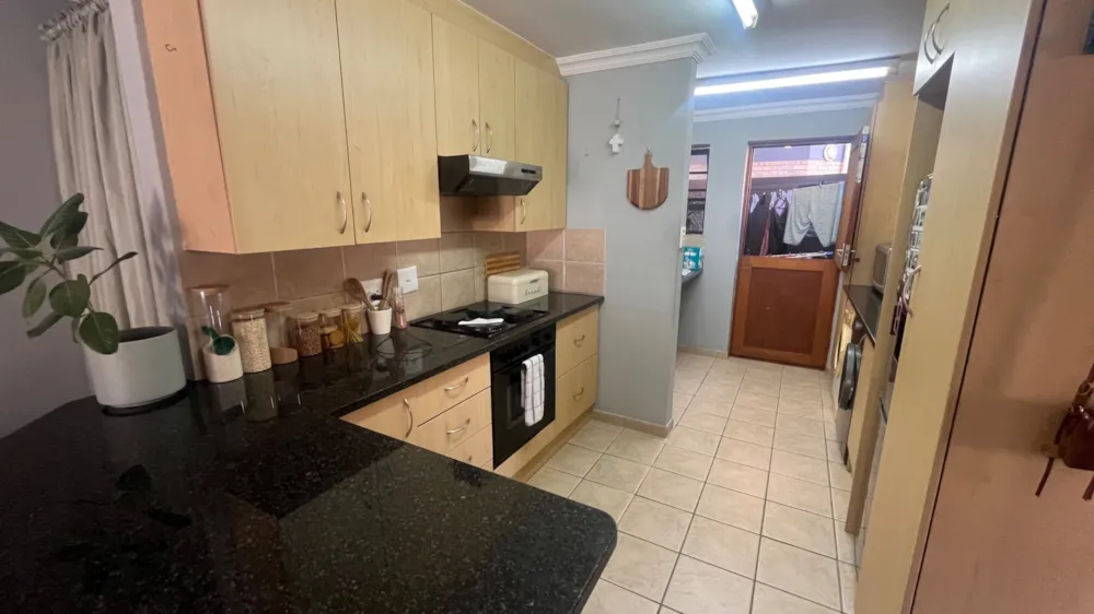 Apartment sold in Ou Dorp - 1JF1737353 Apartment sold in Ou Dorp - 1JF1737353