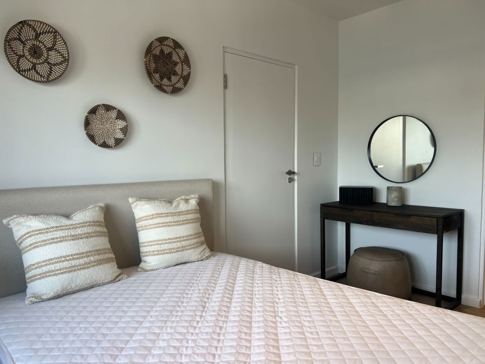 Apartment to rent in Claremont Upper - RBL1736260